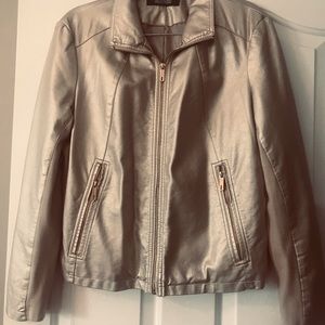 Women’s light weight jacket